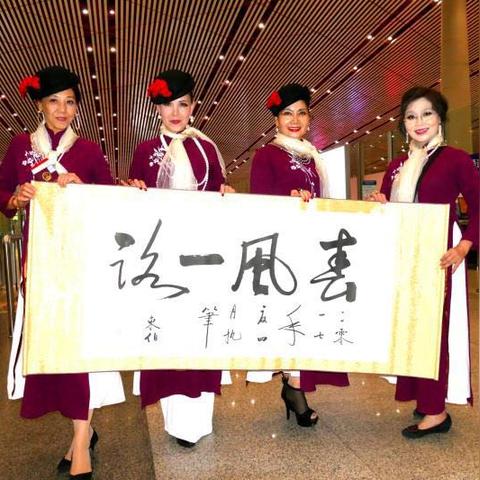 发掘:新澳资料准确资料公开,规避误导的假包装闪,场景解答、解释与落实